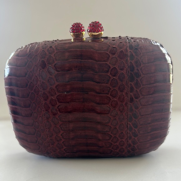💔SOLD Elegant Burgundy Crocodile/Snake Clutch - Picture 1 of 8